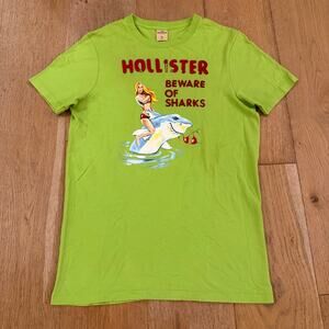 Vintage Single Stitch Hollister Tee – Bikini Girl Riding Shark – Size M – Grail